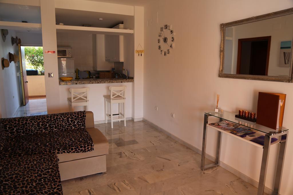 Apartamento Alta Loma With Bbq, Sea Views, Pool, Wifi Sleeps 6 Apartment Fuengirola Luaran gambar